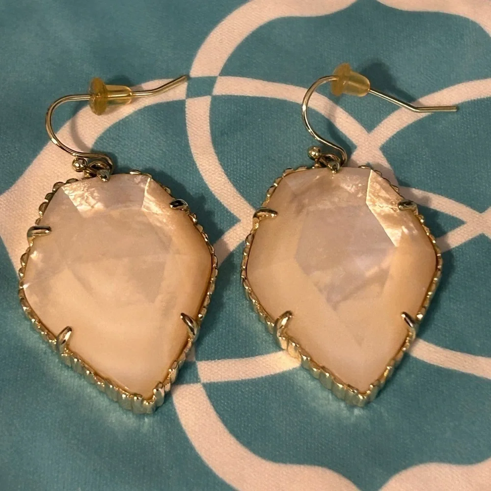 Kendra Scott White Mother of Pearl Corley Drop Gold Earrings.